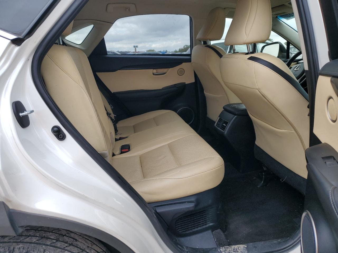 2015 Lexus Nx 200T VIN: JTJBARBZ0F2043883 Lot: 84381735