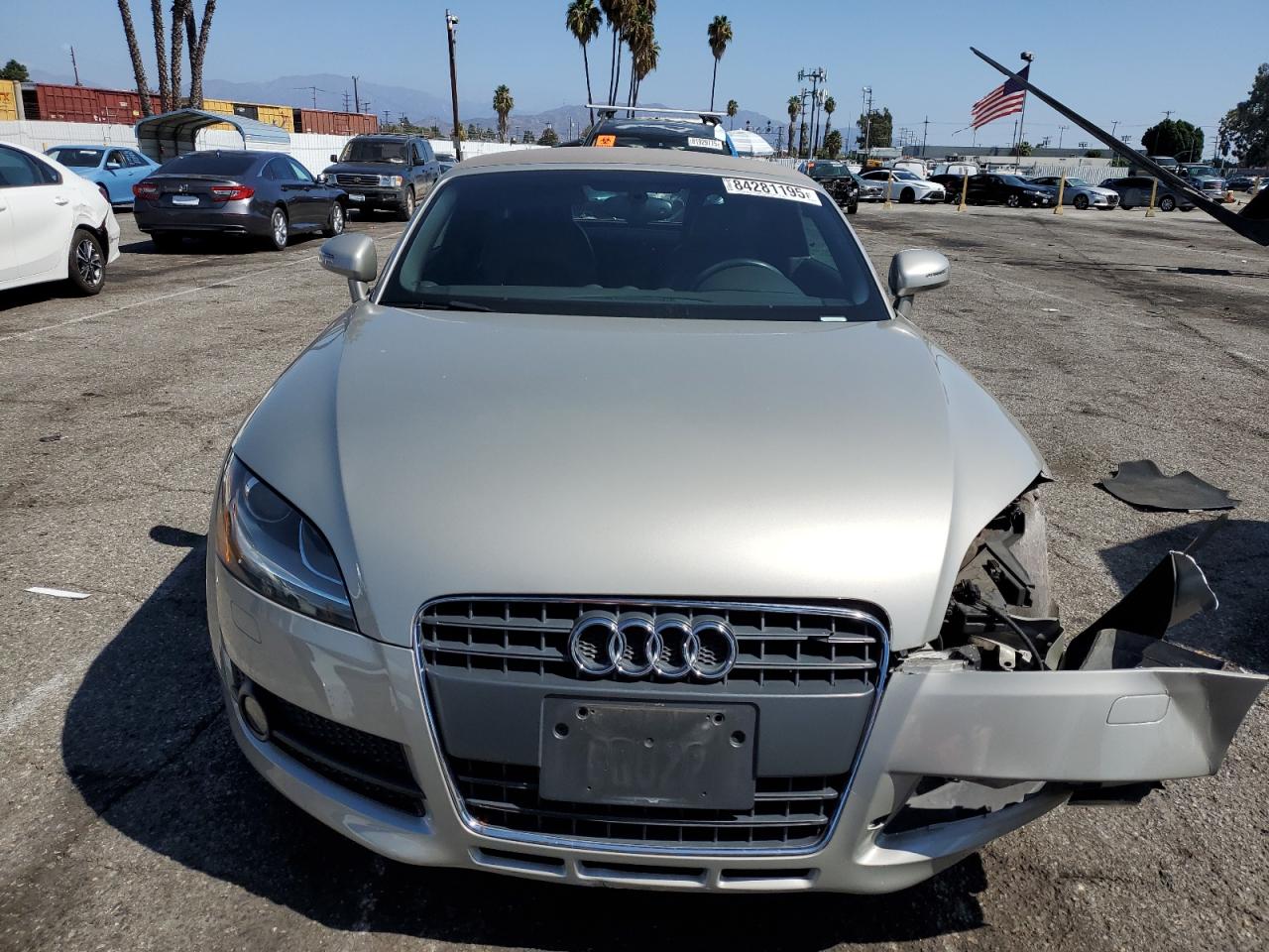 Фото: TRUMF38J591002063