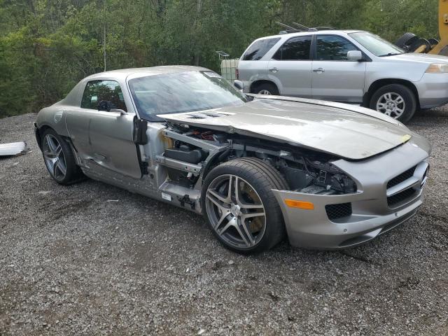 2011 MERCEDES-BENZ SLS AMG  