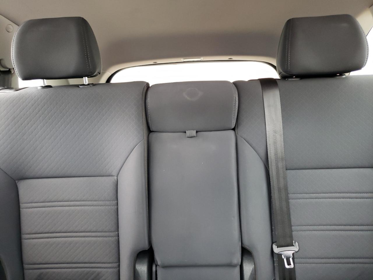 2019 Kia Sorento L VIN: 5XYPG4A32KG556270 Lot: 71901925