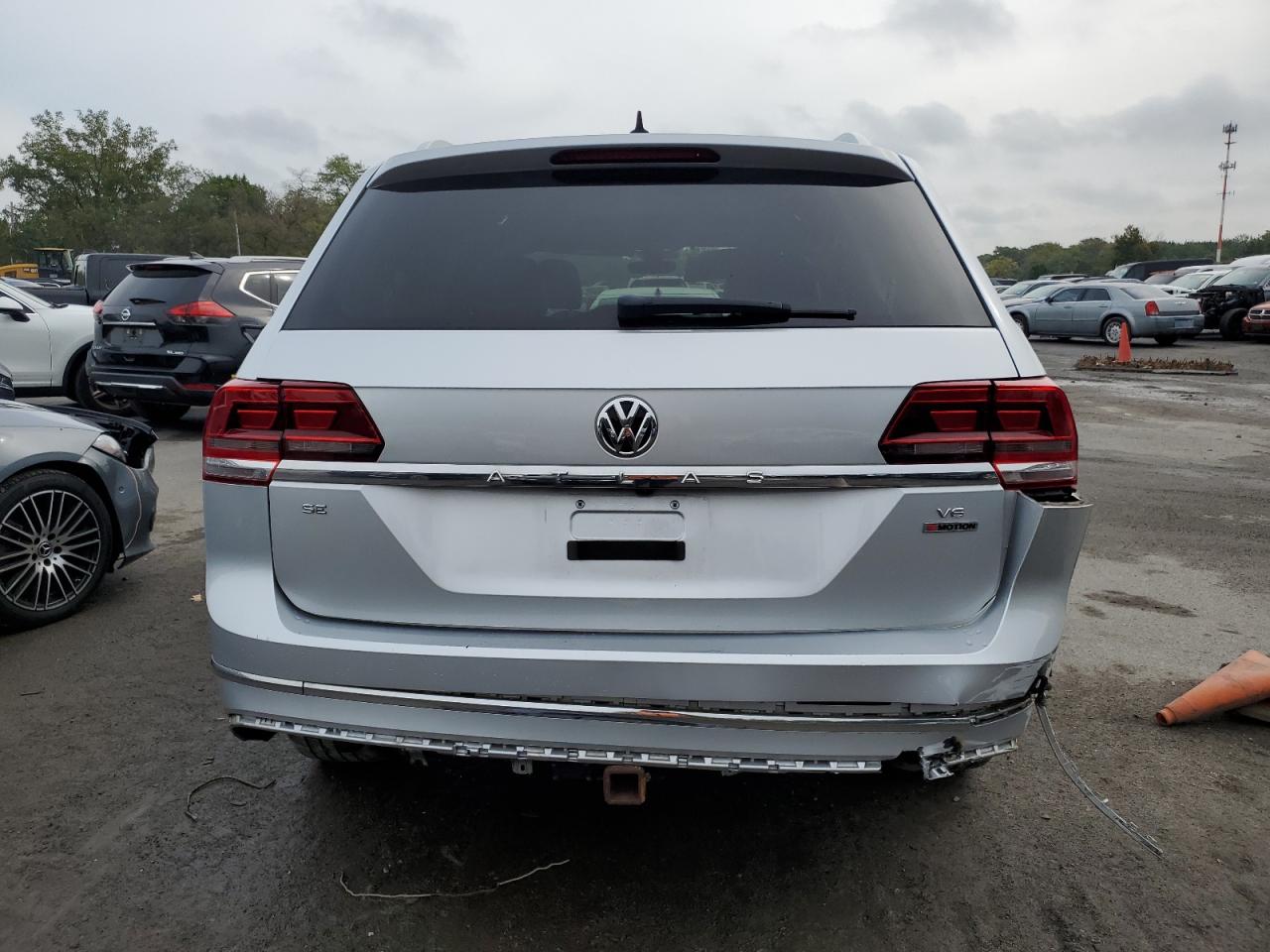 2019 Volkswagen Atlas Se VIN: 1V2XR2CA4KC592989 Lot: 81465835
