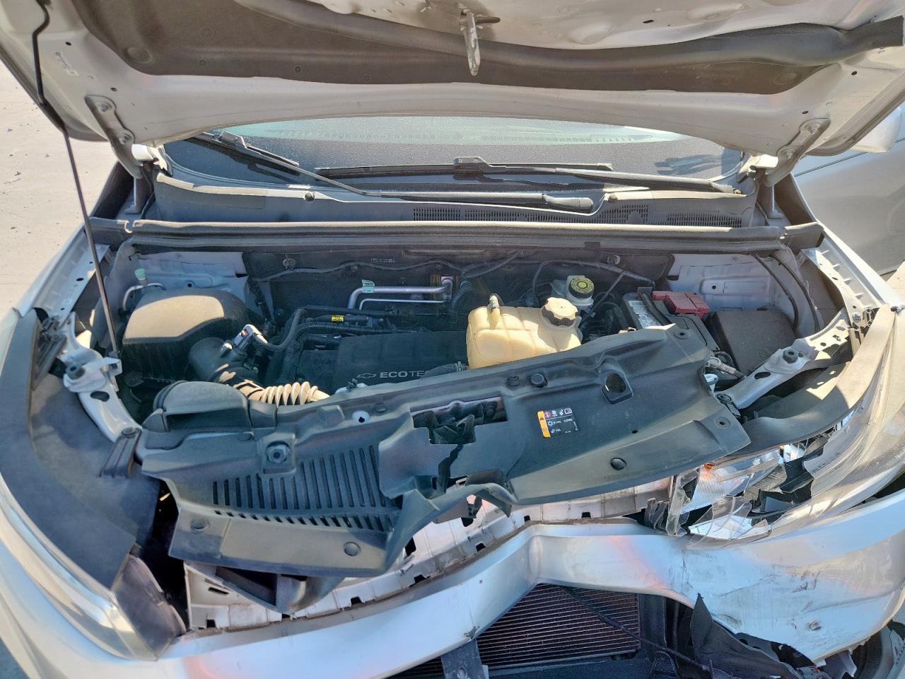 2018 Chevrolet Trax Ls VIN: KL7CJNSB1JB575779 Lot: 81158665