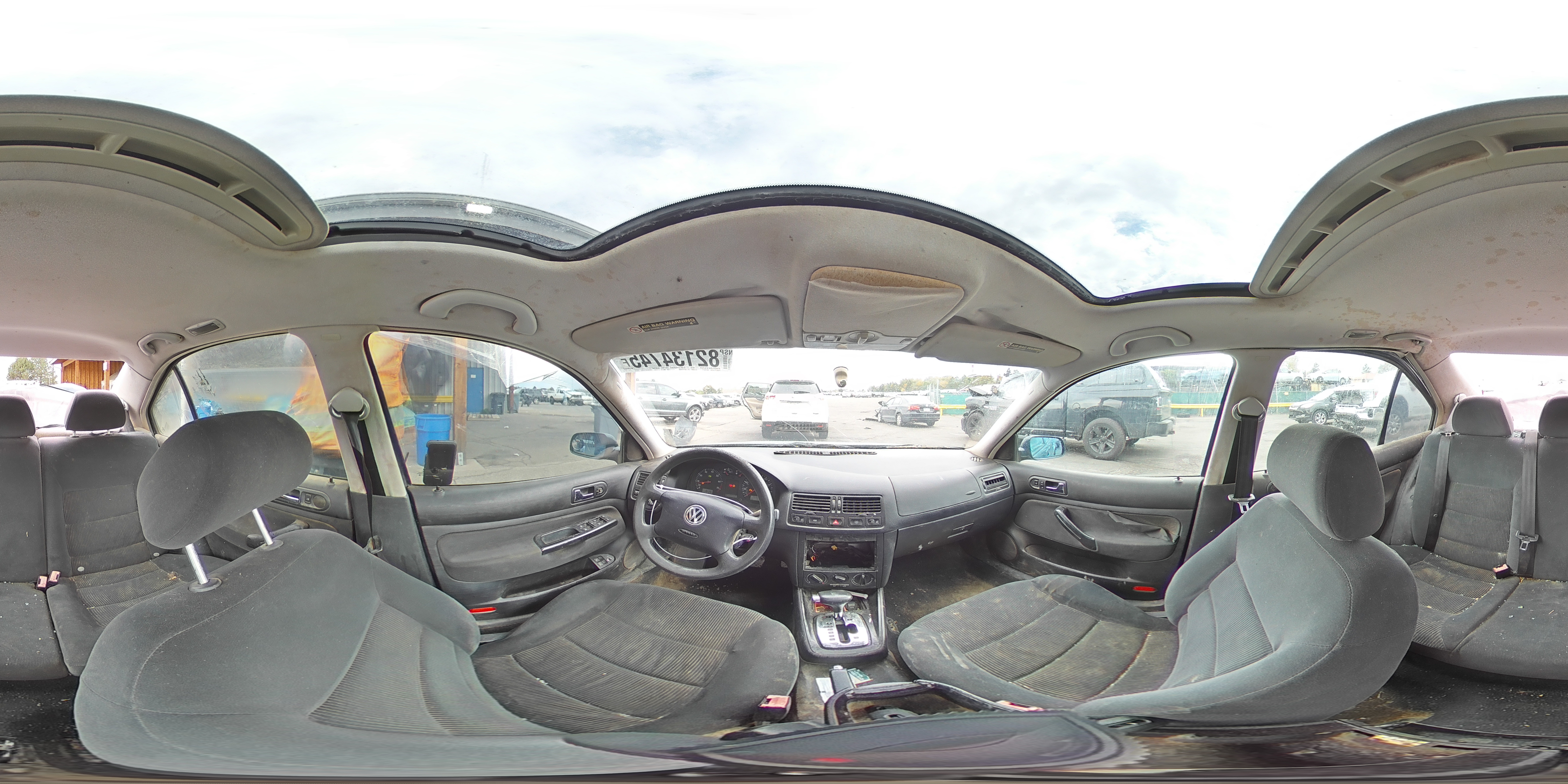 2002 Volkswagen Jetta Gls VIN: 3VWSE69M82M048720 Lot: 82134745