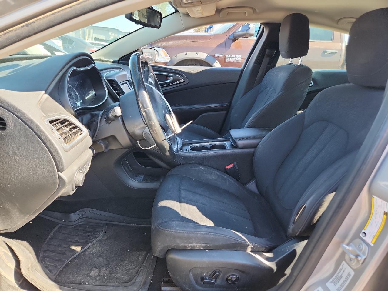 2016 Chrysler 200 Limited VIN: 1C3CCCAB1GN154868 Lot: 70670195