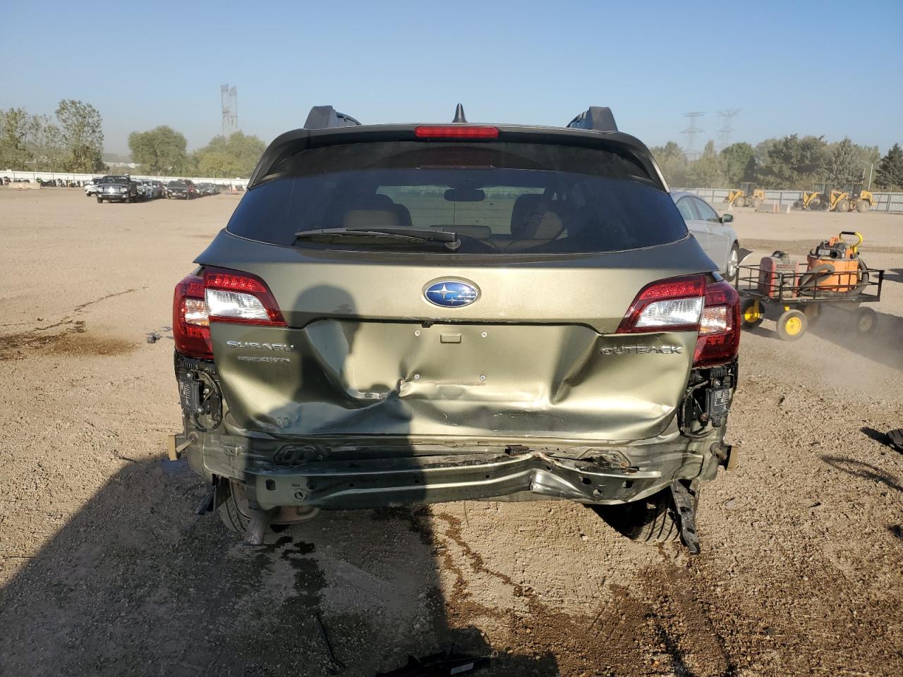 2018 Subaru Outback 2.5I Limited VIN: 4S4BSAKC2J3350841 Lot: 84277865