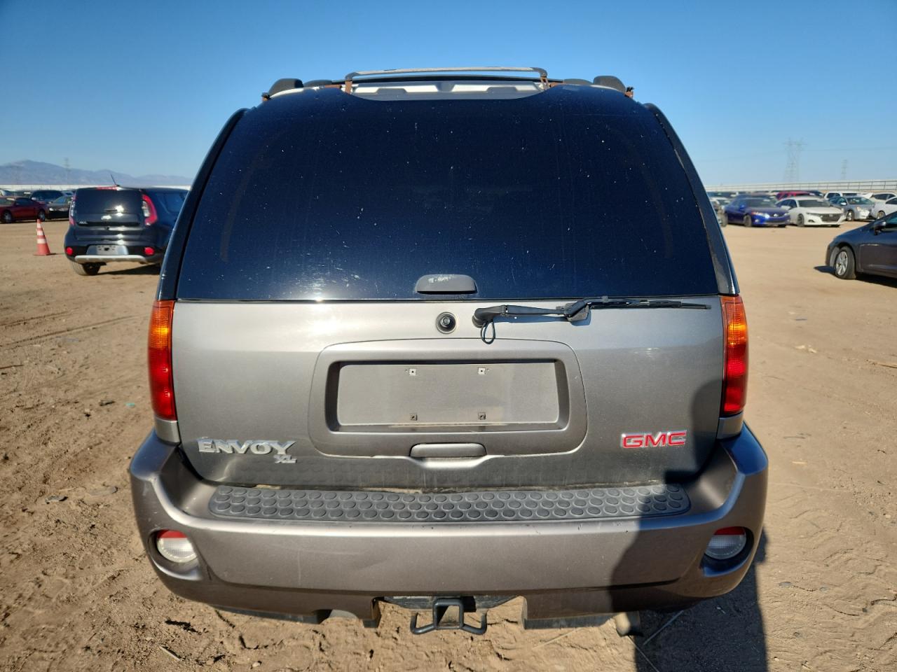 2005 GMC Envoy Denali Xl VIN: 1GKET66M556204554 Lot: 84294285