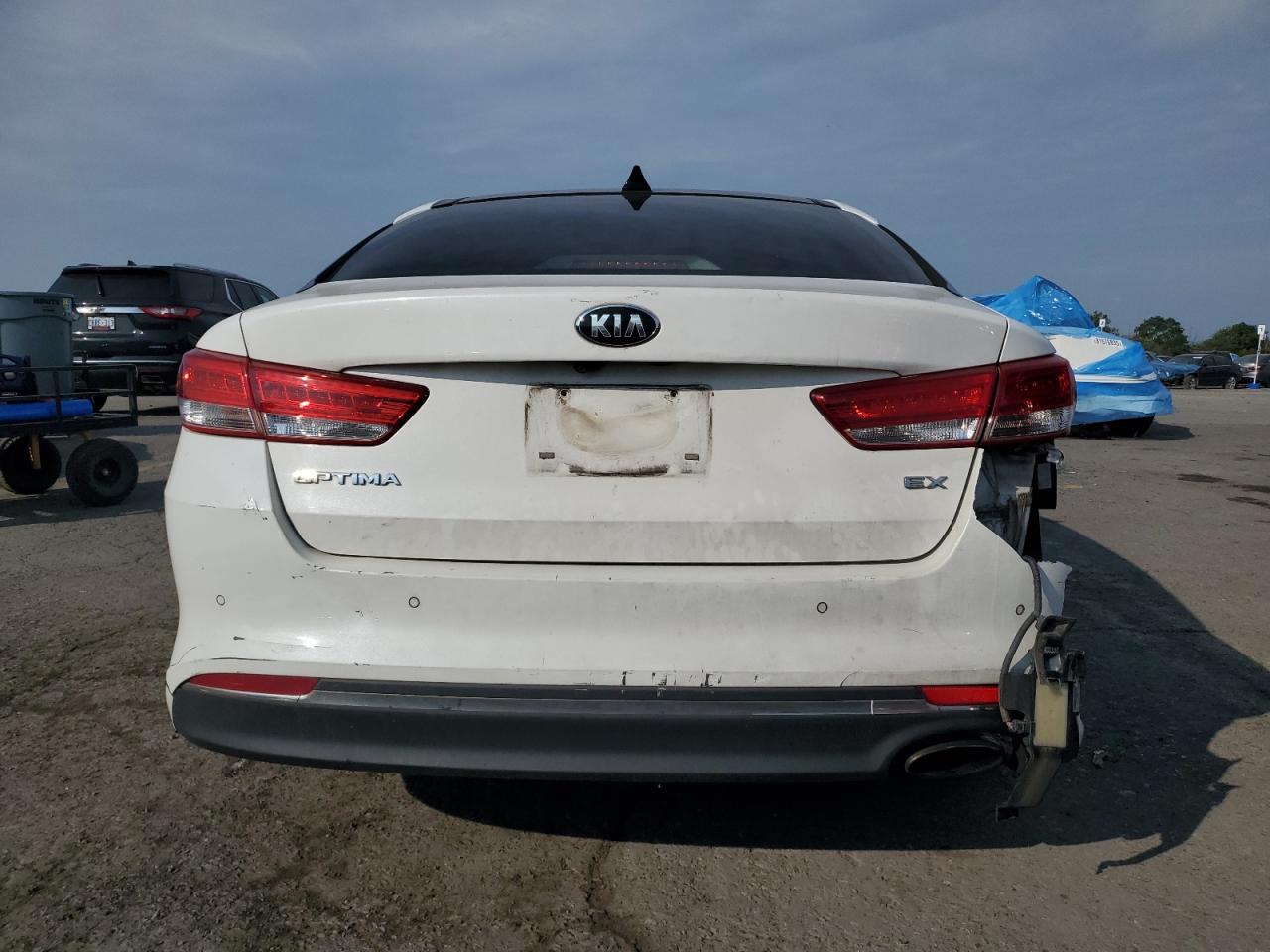 2016 Kia Optima Ex VIN: 5XXGU4L34GG093470 Lot: 81649195