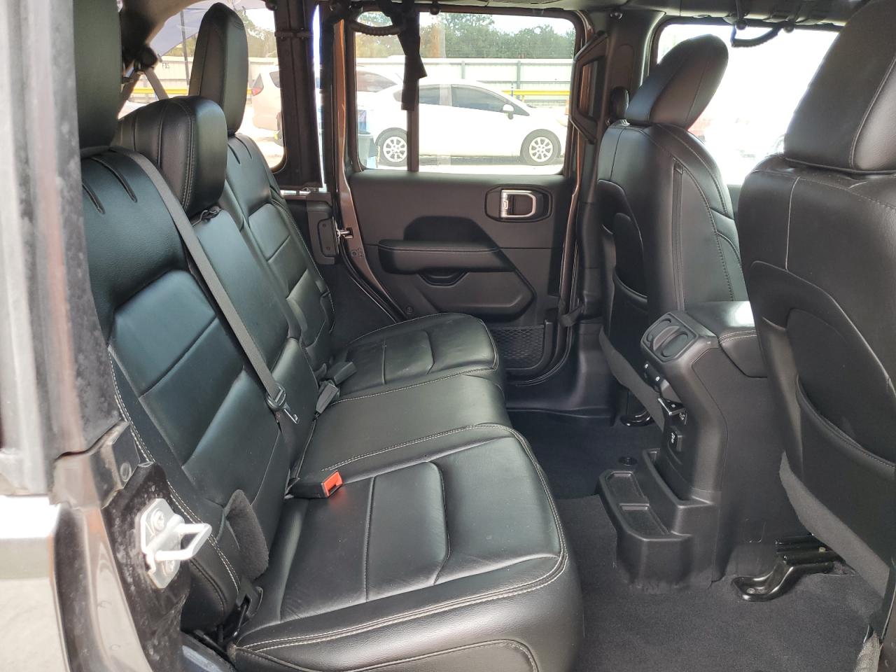 2019 Jeep Wrangler Unlimited Sahara VIN: 1C4HJXEG9KW597955 Lot: 80563375