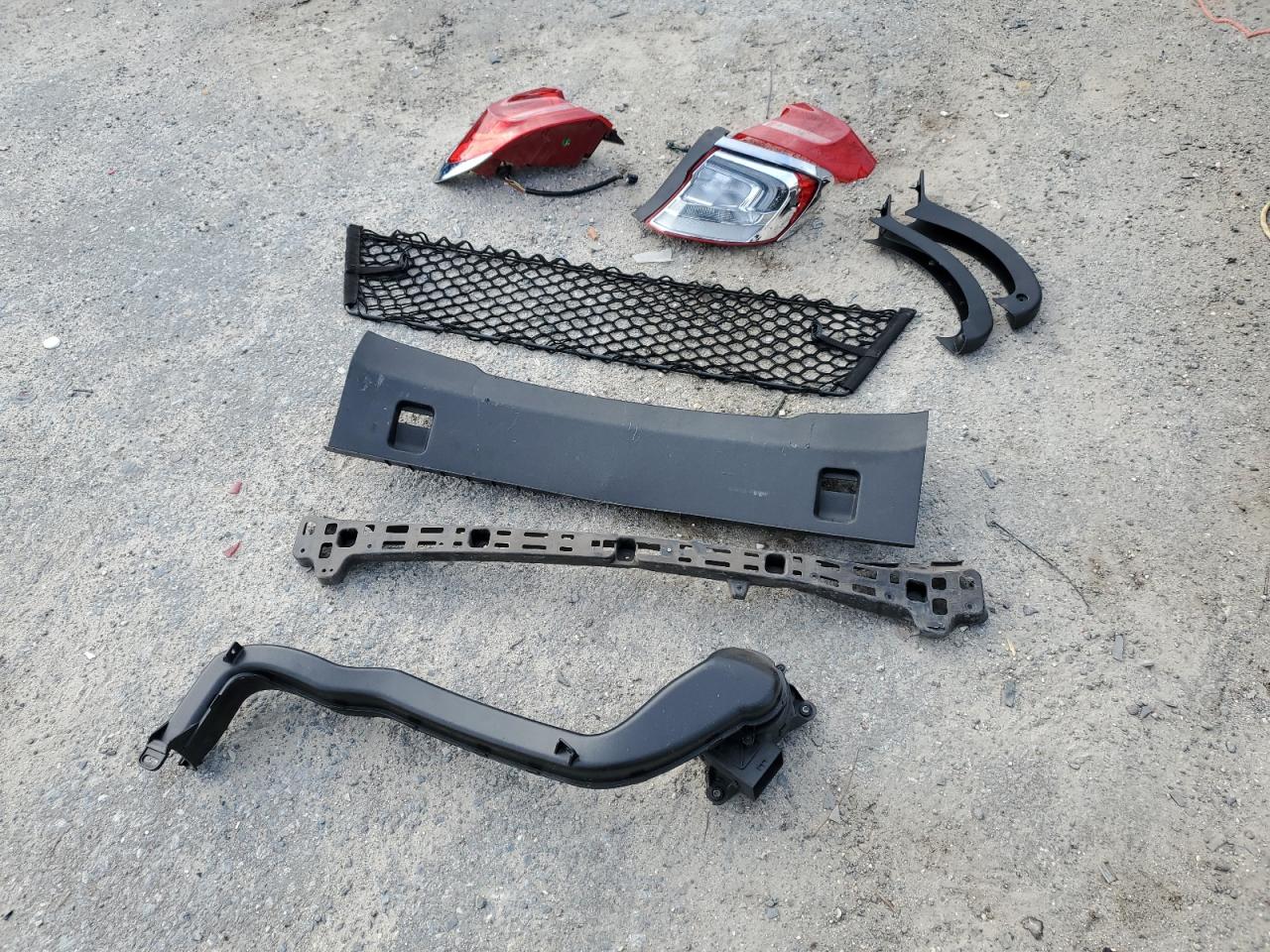 2019 Buick Lacrosse Preferred VIN: 1G4ZN5SZ4KU104788 Lot: 84410135