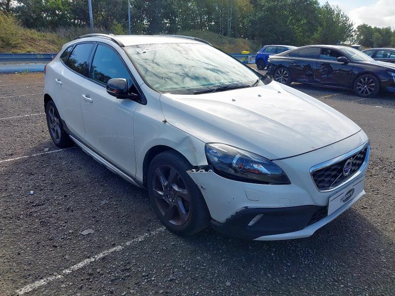 2014 VOLVO V40 CROSS COUNTRY LUX NAV 