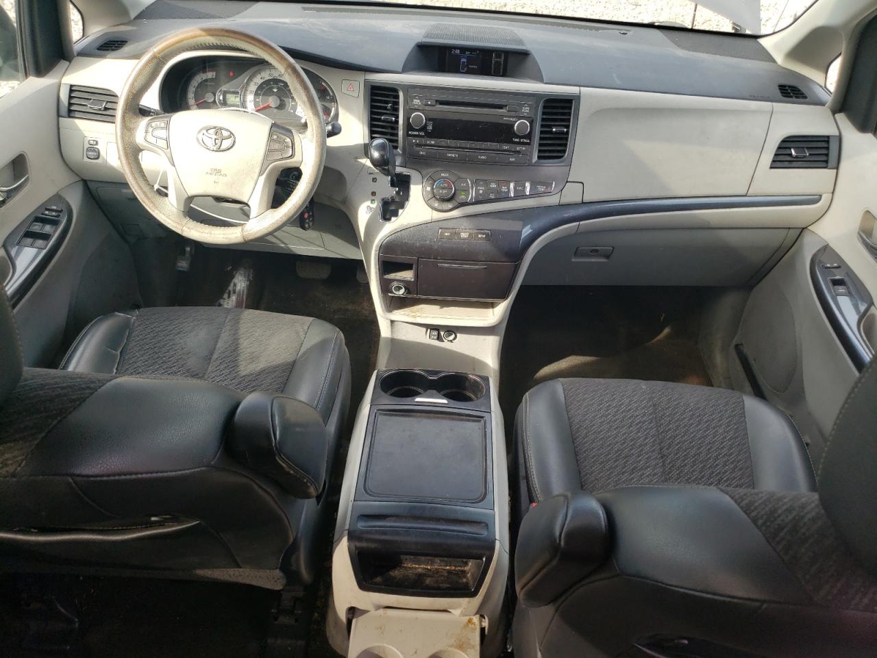 2012 Toyota Sienna Sport VIN: 5TDXK3DC0CS183187 Lot: 84005925