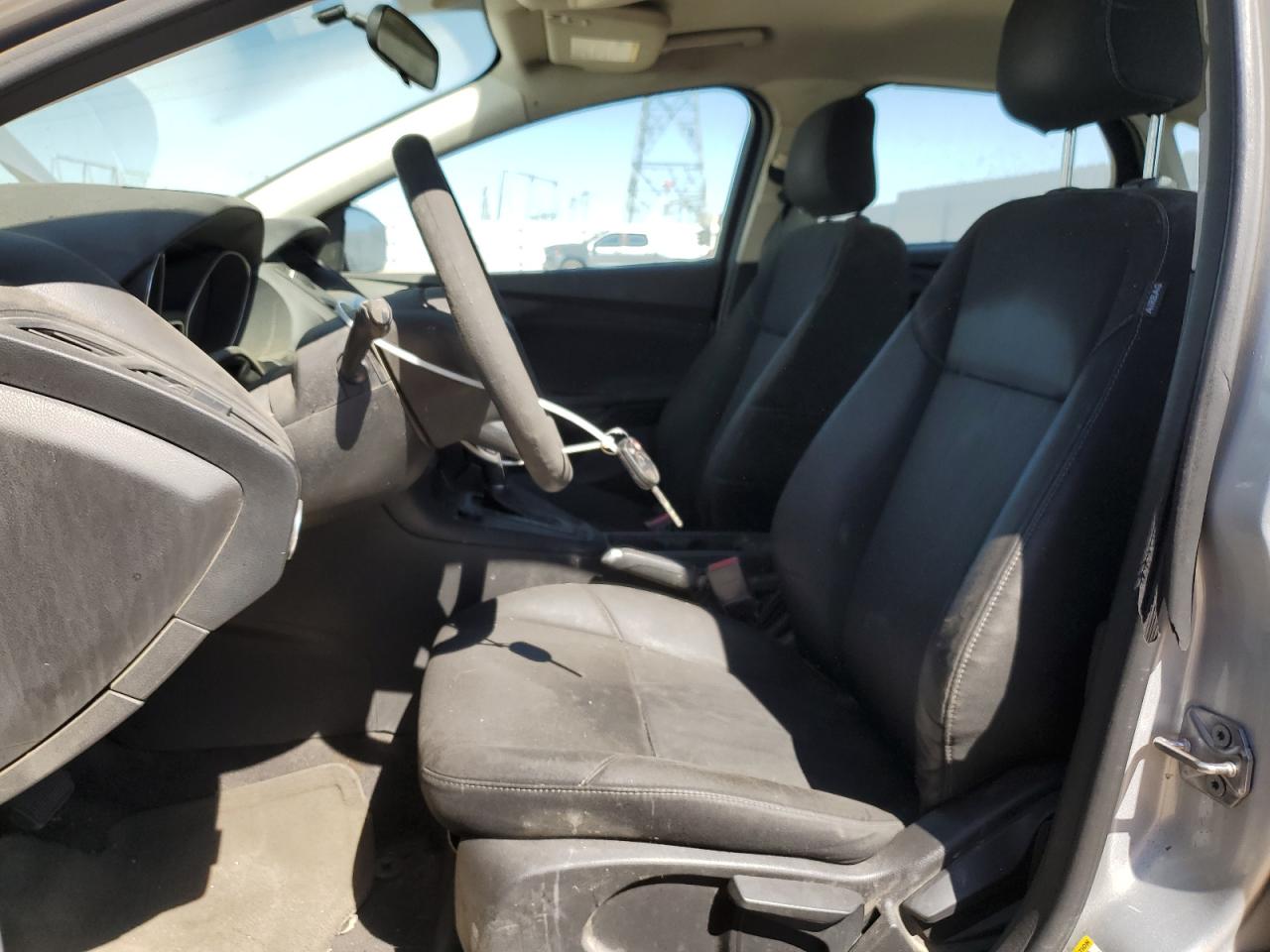 2018 Ford Focus S VIN: 1FADP3E29JL313353 Lot: 84274205