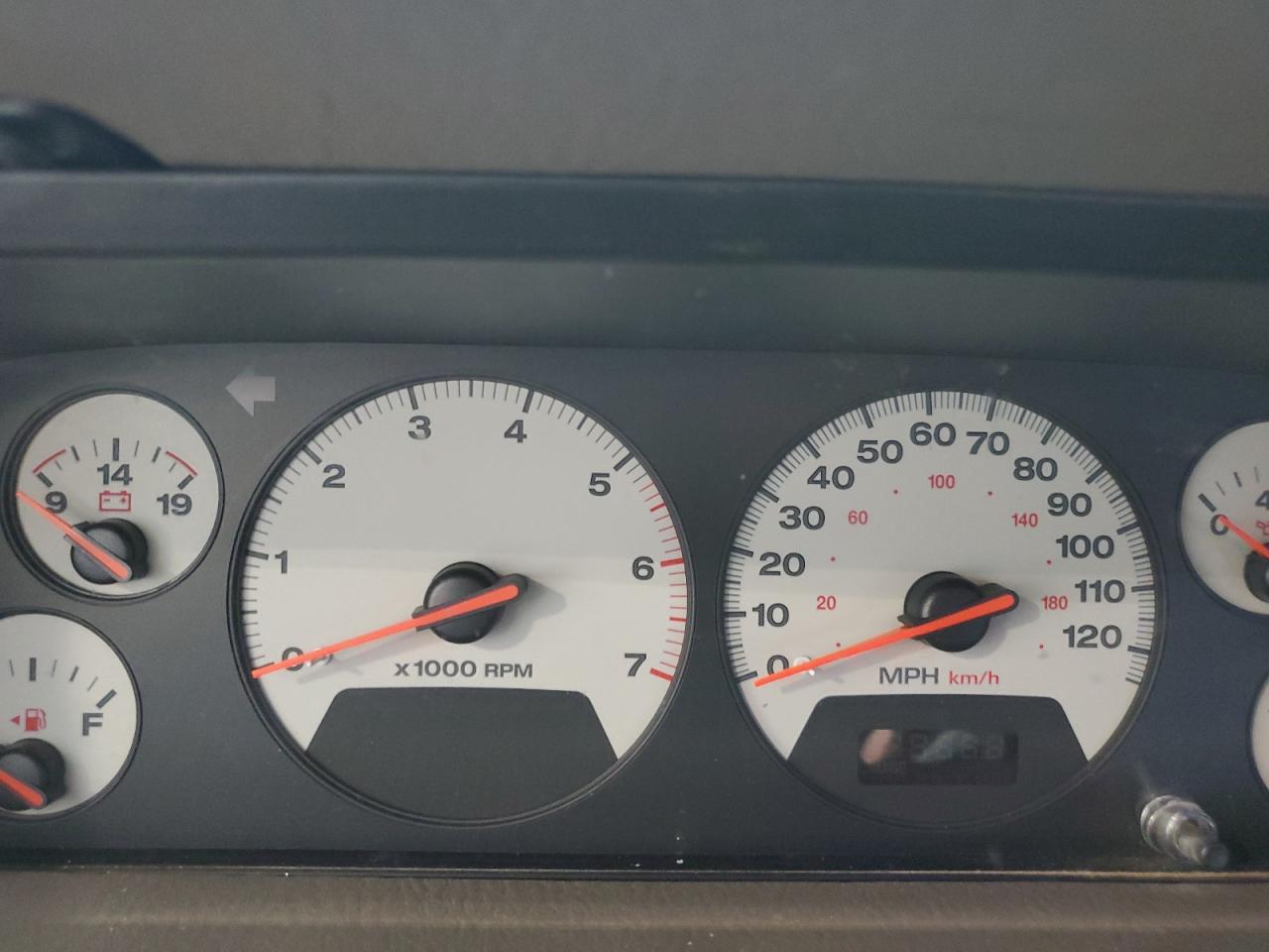 2001 Jeep Grand Cherokee Limited VIN: 1J4GW58NX1C512062 Lot: 82170825