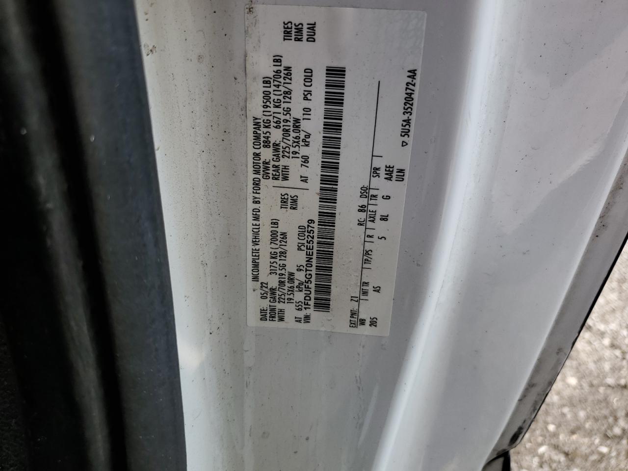 2022 Ford F550 Super Duty VIN: 1FDUF5GT0NEE52579 Lot: 70858035