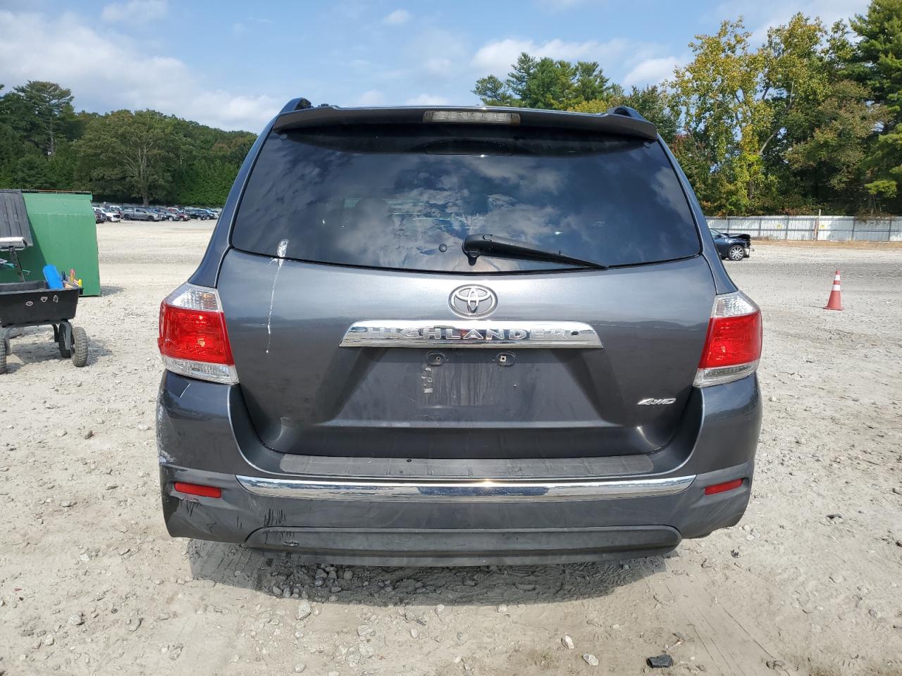 2012 Toyota Highlander Base VIN: 5TDBK3EH6CS109017 Lot: 81630565