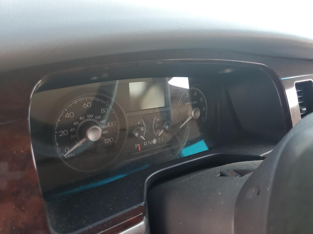 2006 Lincoln Town Car Signature VIN: 1LNHM81VX6Y610302 Lot: 71712535