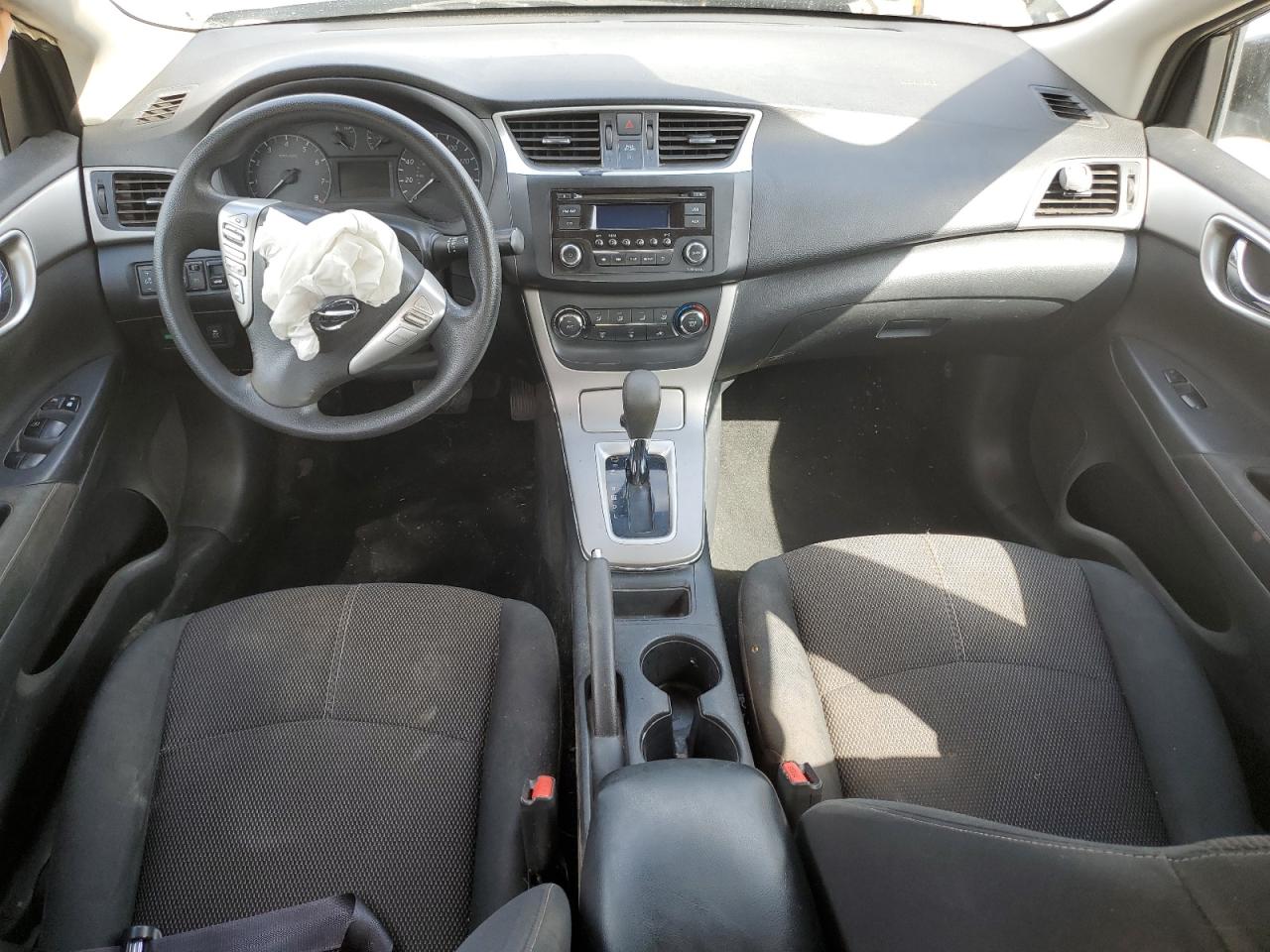 2015 Nissan Sentra S VIN: 3N1AB7AP5FY235613 Lot: 81763255