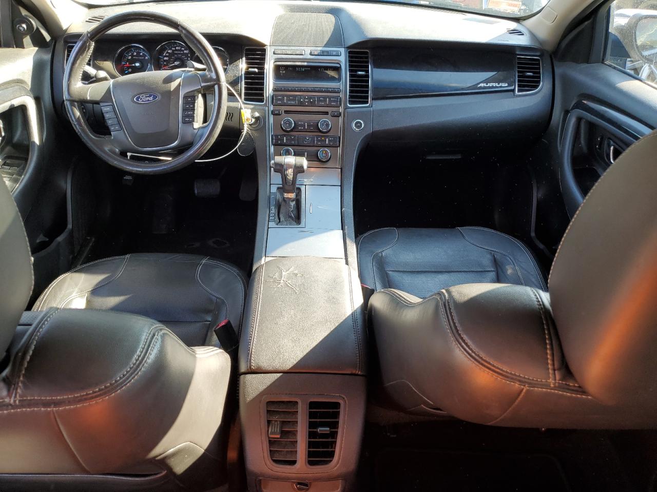 2011 Ford Taurus Limited VIN: 1FAHP2FW6BG105681 Lot: 80896195