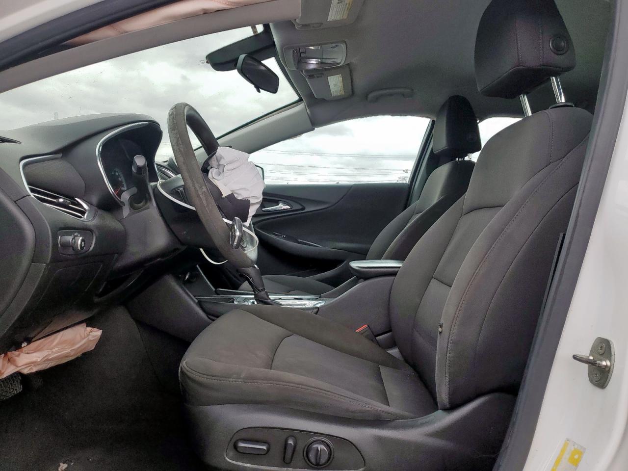 2018 Chevrolet Malibu Lt VIN: 1G1ZD5ST1JF192732 Lot: 81784565