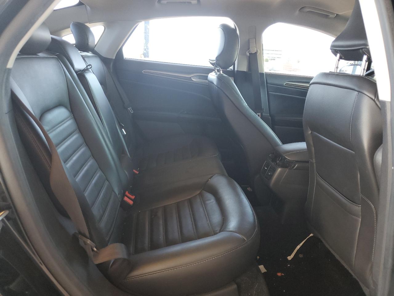 2016 Ford Fusion Se VIN: 3FA6P0HD9GR363720 Lot: 81839835