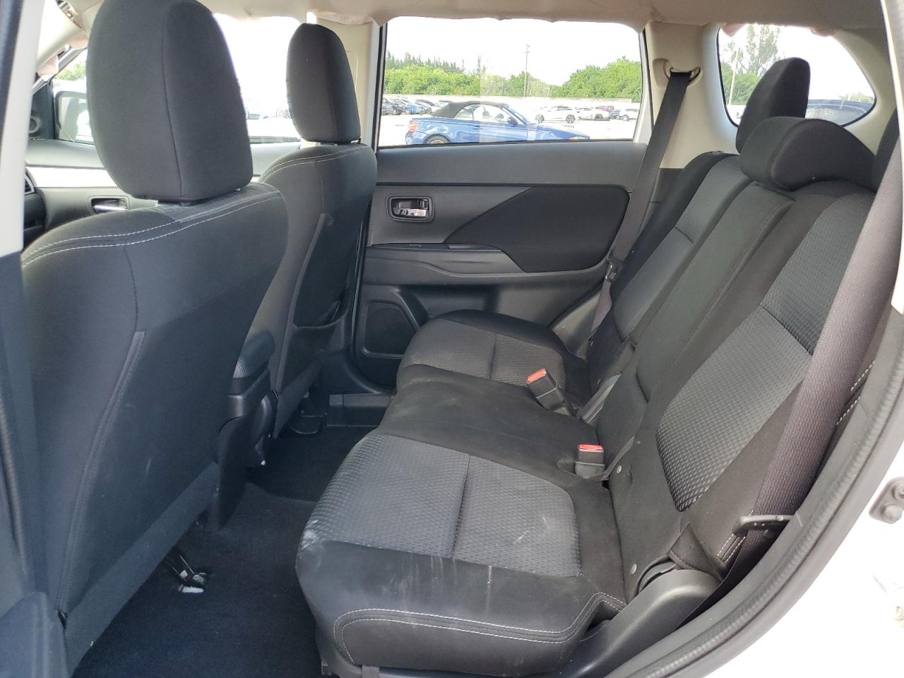 2018 Mitsubishi Outlander Se VIN: JA4AD3A39JZ034965 Lot: 84364635