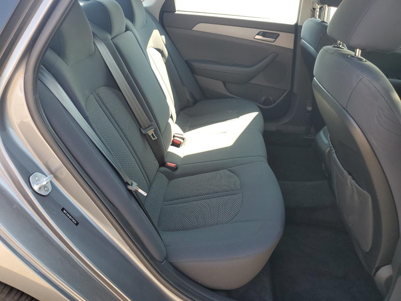 2019 Hyundai Sonata Se VIN: 5NPE24AF8KH758524 Lot: 80500035