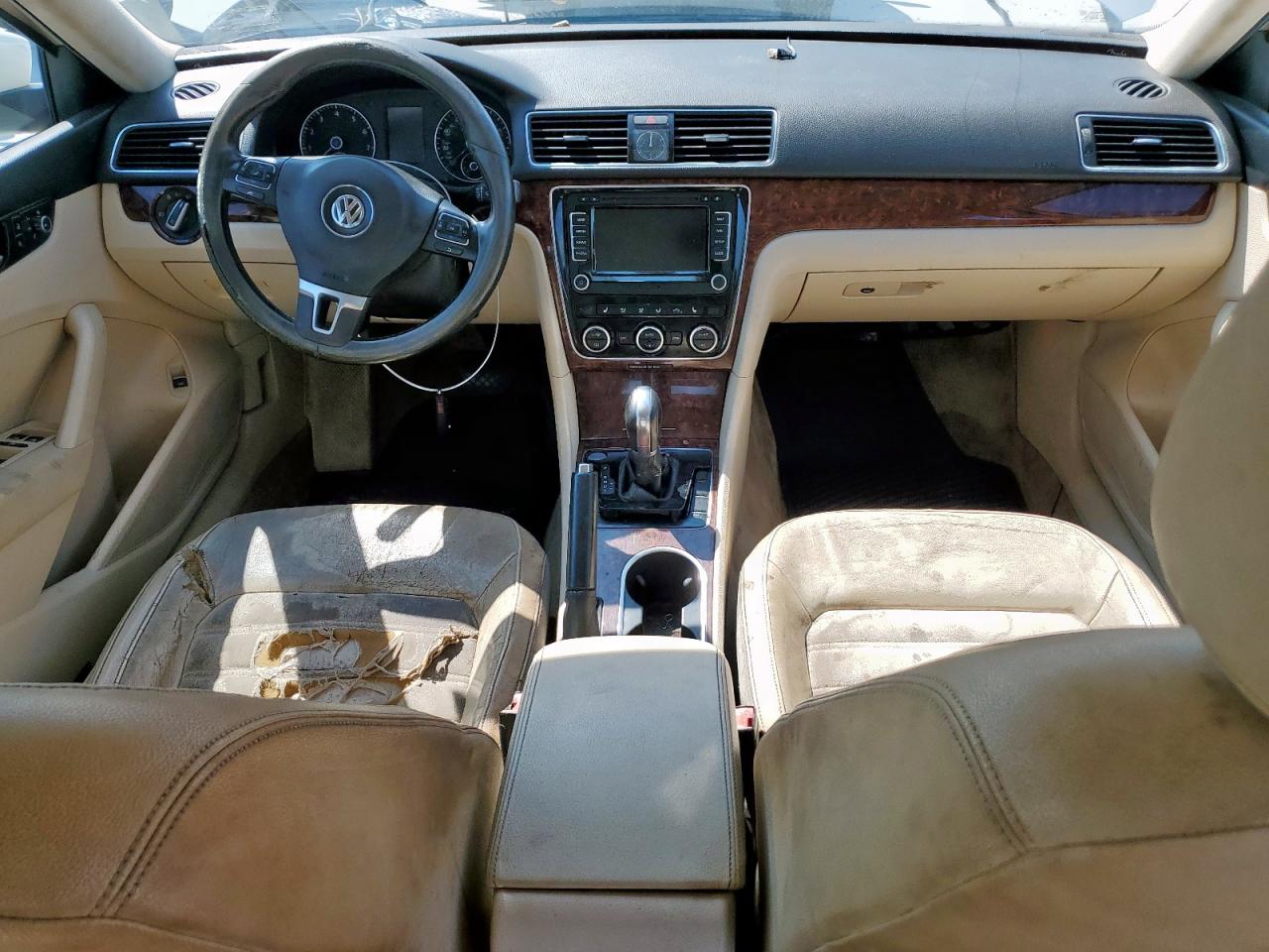 2013 Volkswagen Passat Sel VIN: 1VWCH7A37DC039936 Lot: 80224145
