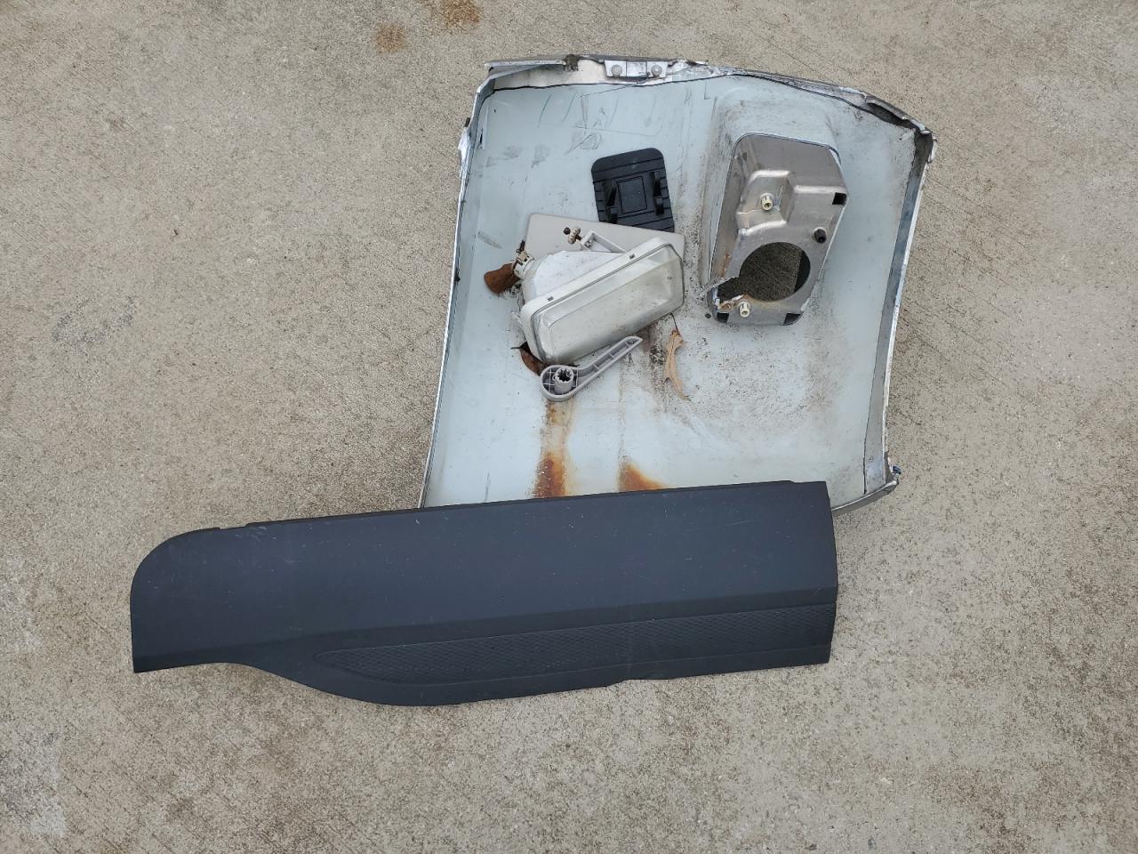 2008 Chevrolet Silverado C2500 Heavy Duty VIN: 1GCHC23K08F111241 Lot: 84767425