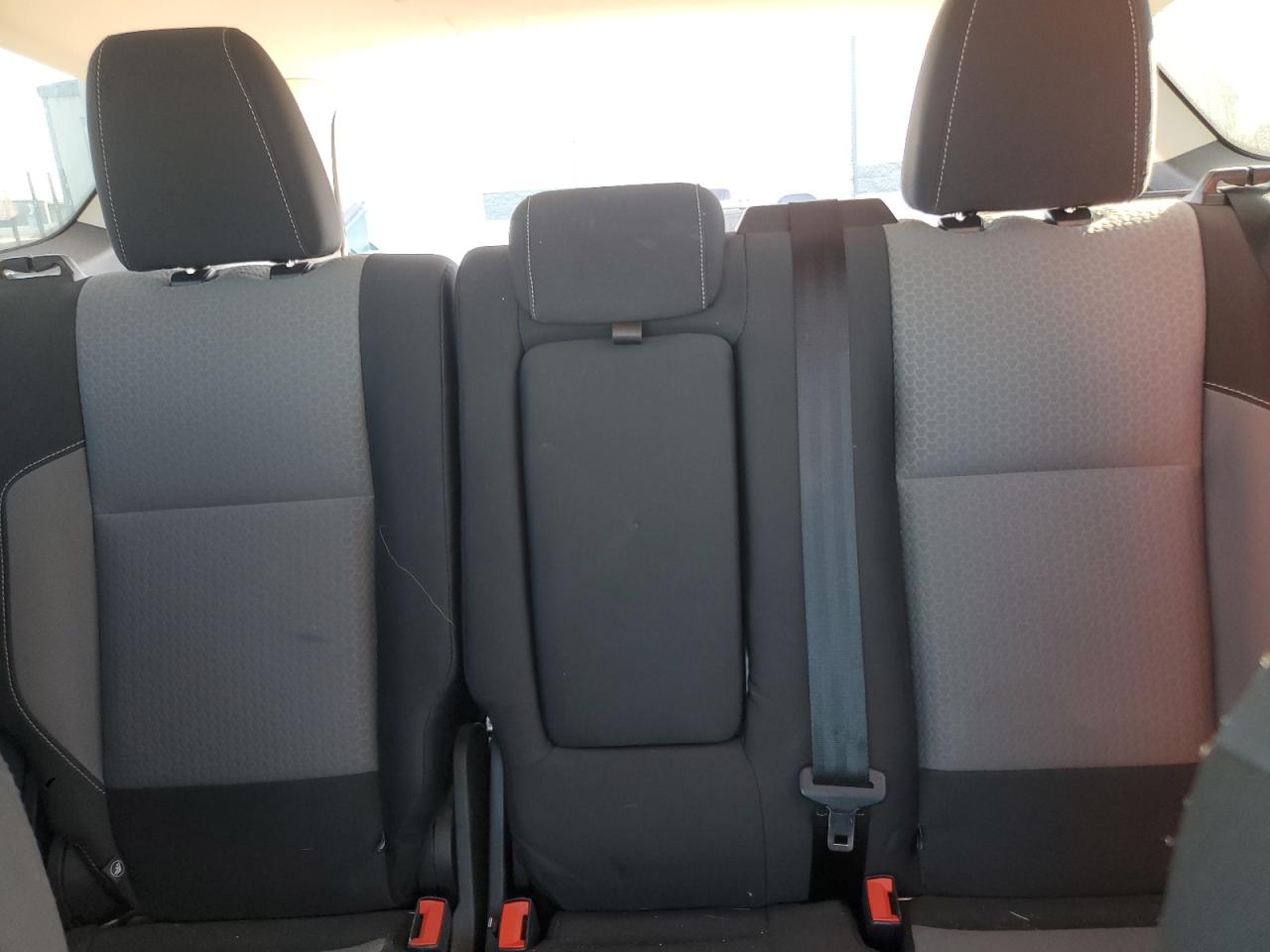 2018 Ford Escape Se VIN: 1FMCU9GDXJUA92383 Lot: 81457675