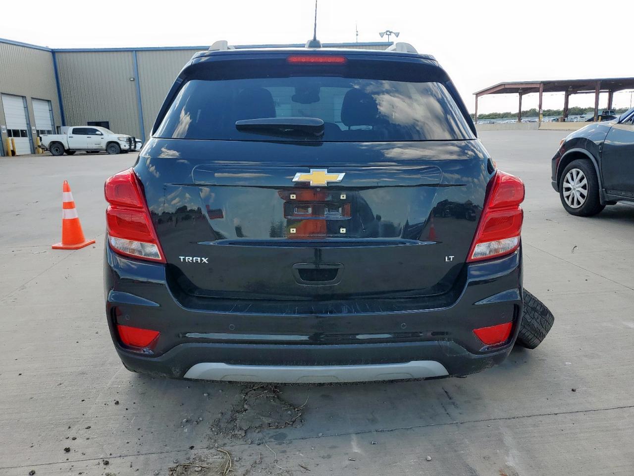 2020 Chevrolet Trax 1Lt VIN: KL7CJLSB6LB055942 Lot: 82139105