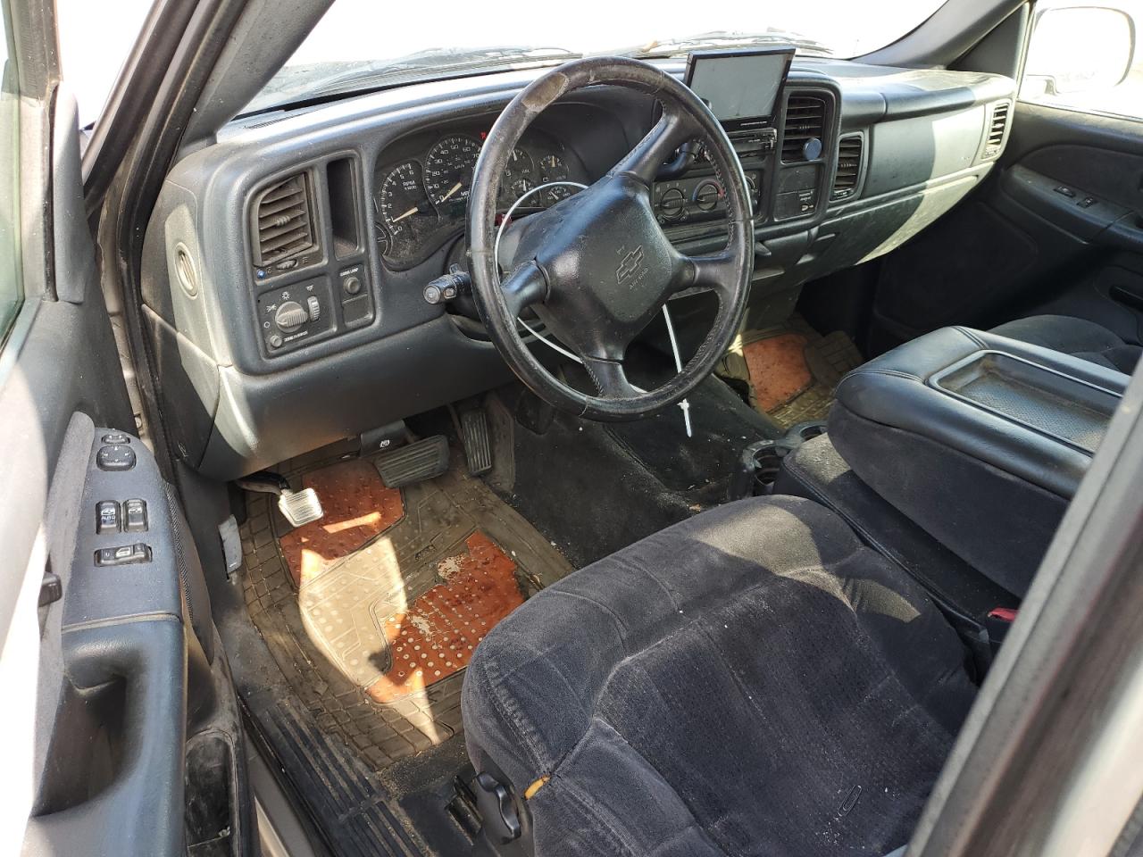 2002 Chevrolet Silverado C1500 VIN: 2GCEC19X721398494 Lot: 81803275