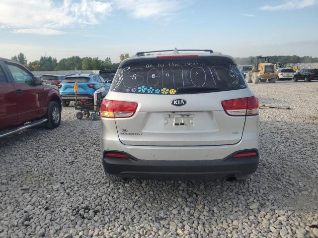 Паркетники KIA SORENTO 2016 Серебристый