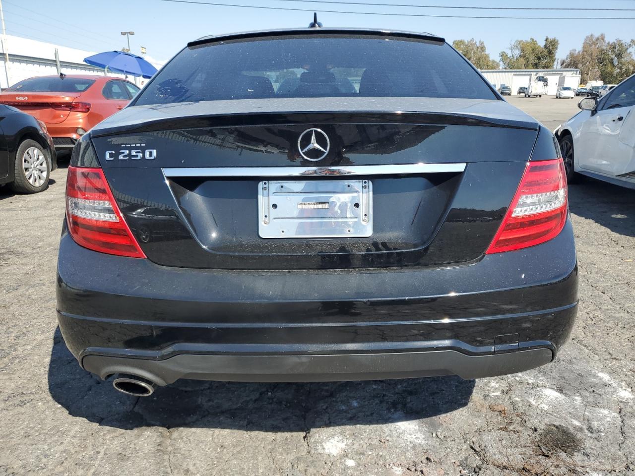 2014 Mercedes-Benz C 250 VIN: WDDGF4HB7ER304610 Lot: 84592235