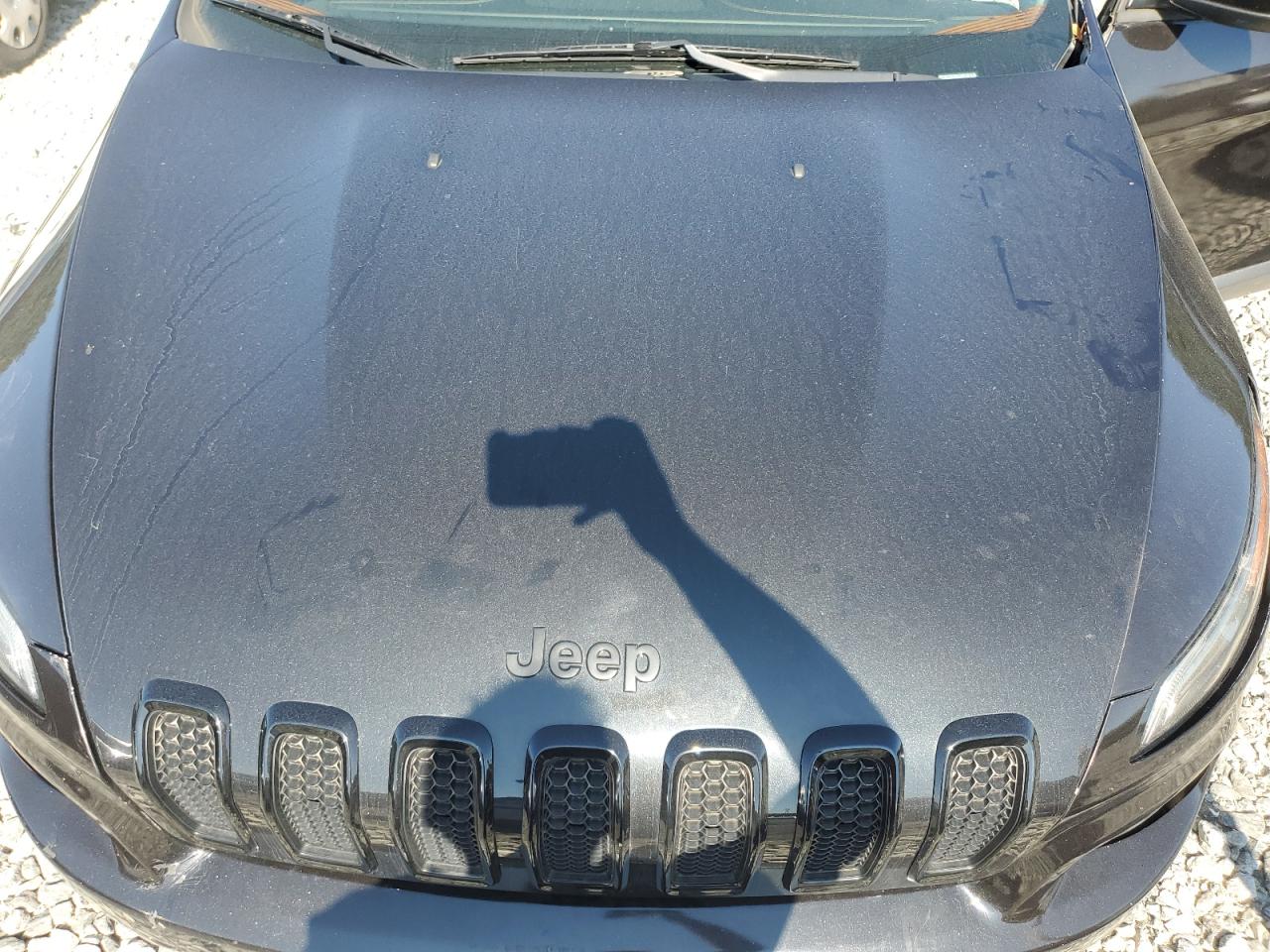 2016 Jeep Cherokee Latitude VIN: 1C4PJMCS5GW203053 Lot: 70895465