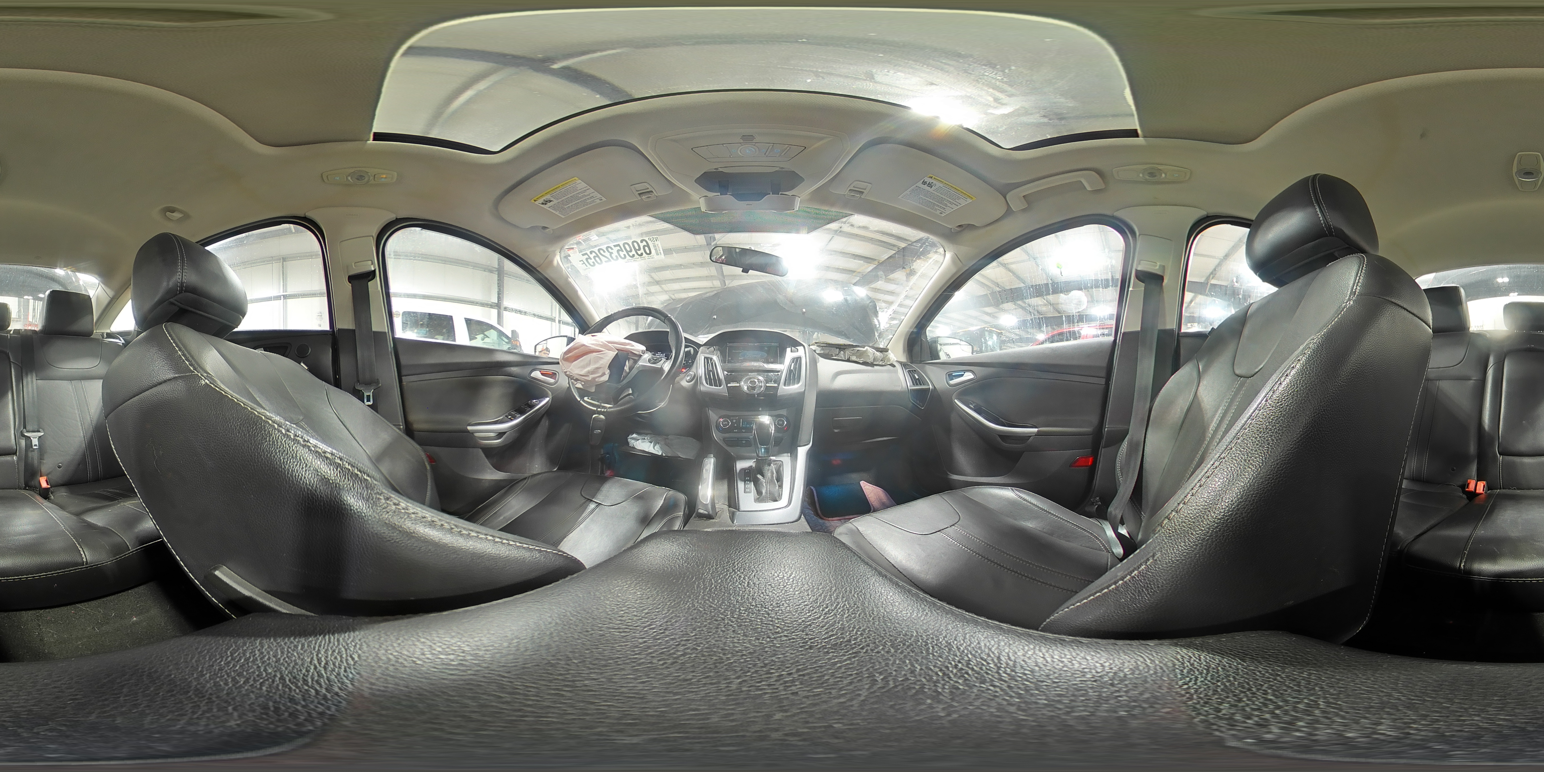 2014 Ford Focus Titanium VIN: 1FADP3J28EL169256 Lot: 69953265