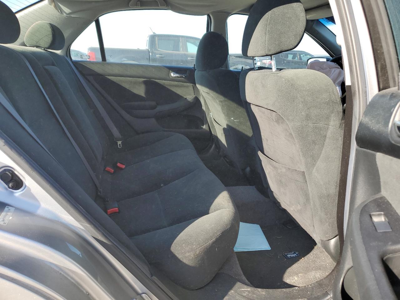 2006 Honda Accord Lx VIN: 3HGCM56416G702049 Lot: 81250685
