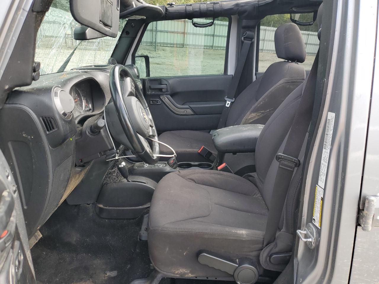 2013 Jeep Wrangler Unlimited Sport VIN: 1C4HJWDG3DL546404 Lot: 84705655