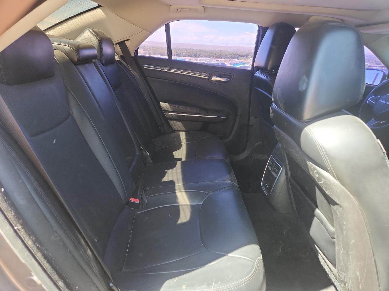 2015 Chrysler 300 Limited VIN: 2C3CCAAG2FH931856 Lot: 83762585