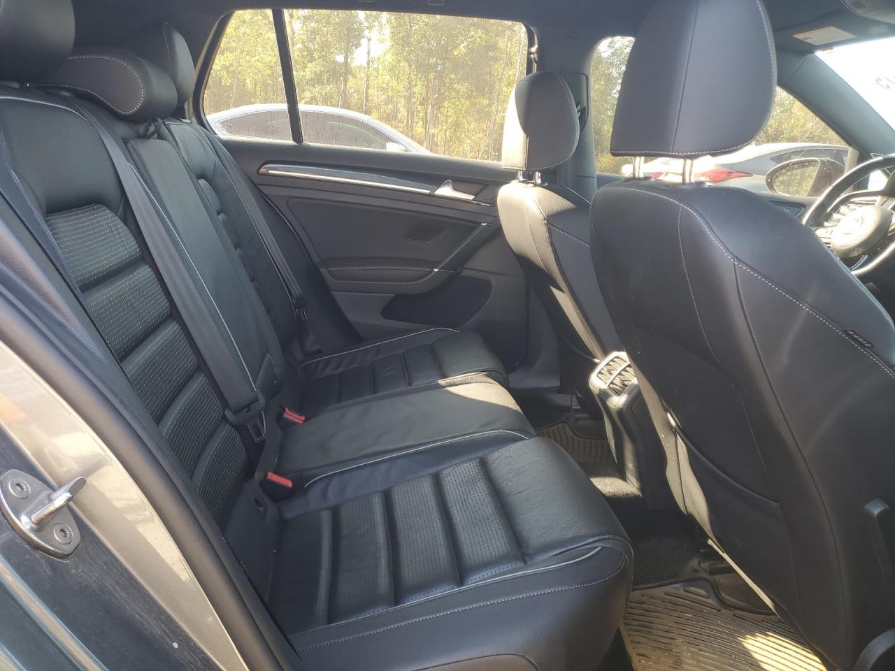 2019 Volkswagen Golf R VIN: WVWVA7AU7KW144609 Lot: 84452675