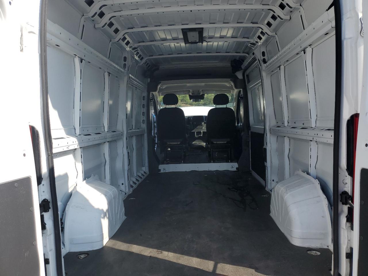 2023 Ram Promaster Cargo Van VIN: 3C6LRVDGXPE572127 Lot: 71693925