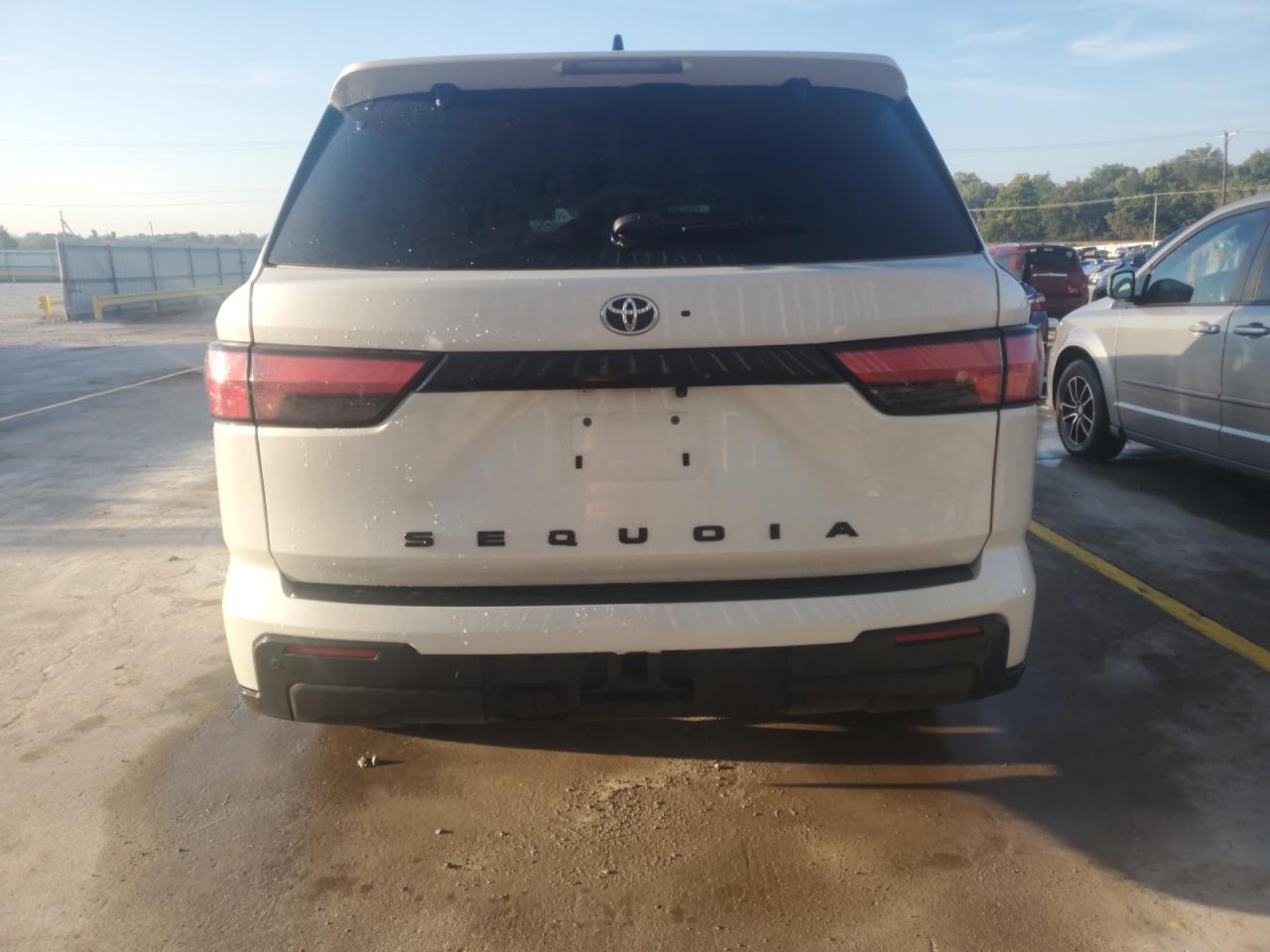 2023 Toyota Sequoia Sr5 VIN: 7SVAAABA3PX011546 Lot: 80668875