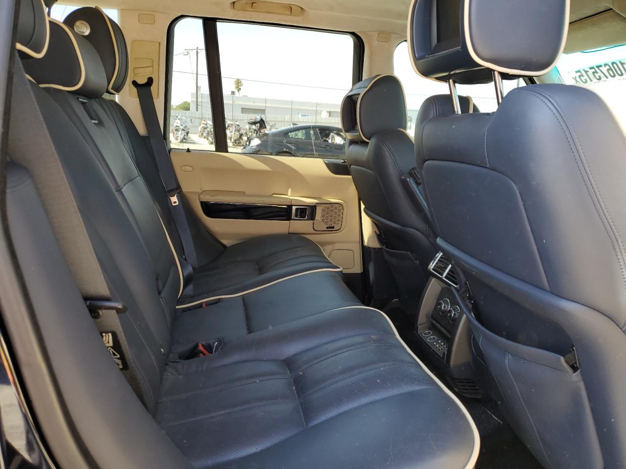 2010 Land Rover Range Rover Hse Luxury VIN: SALMF1E49AA319760 Lot: 81067515