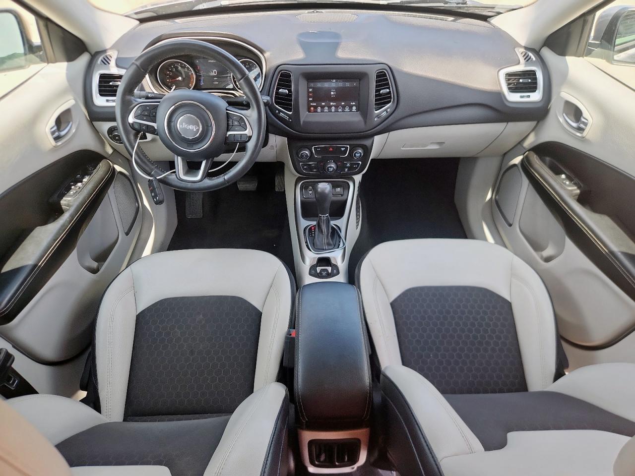 2019 Jeep Compass Latitude VIN: 3C4NJCBB0KT614684 Lot: 71128735