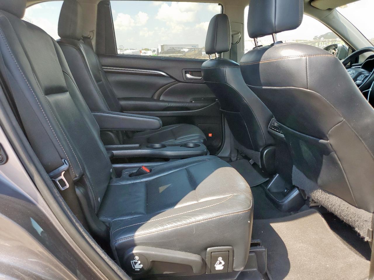 2015 Toyota Highlander Limited VIN: 5TDYKRFH0FS055438 Lot: 71420045