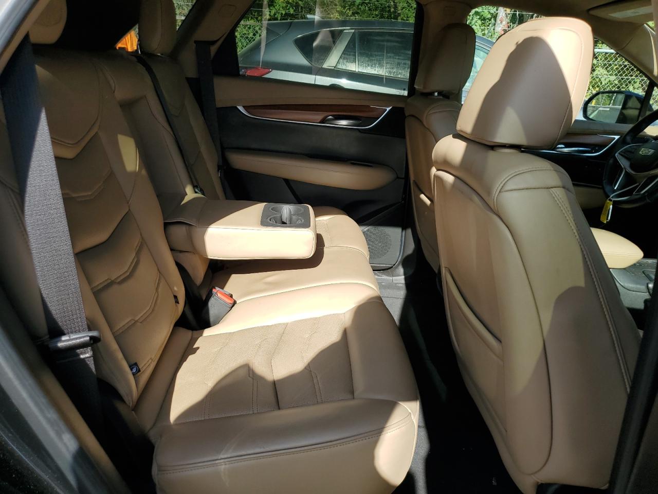 2018 Cadillac Xt5 Platinum VIN: 1GYKNGRS9JZ148422 Lot: 80402425