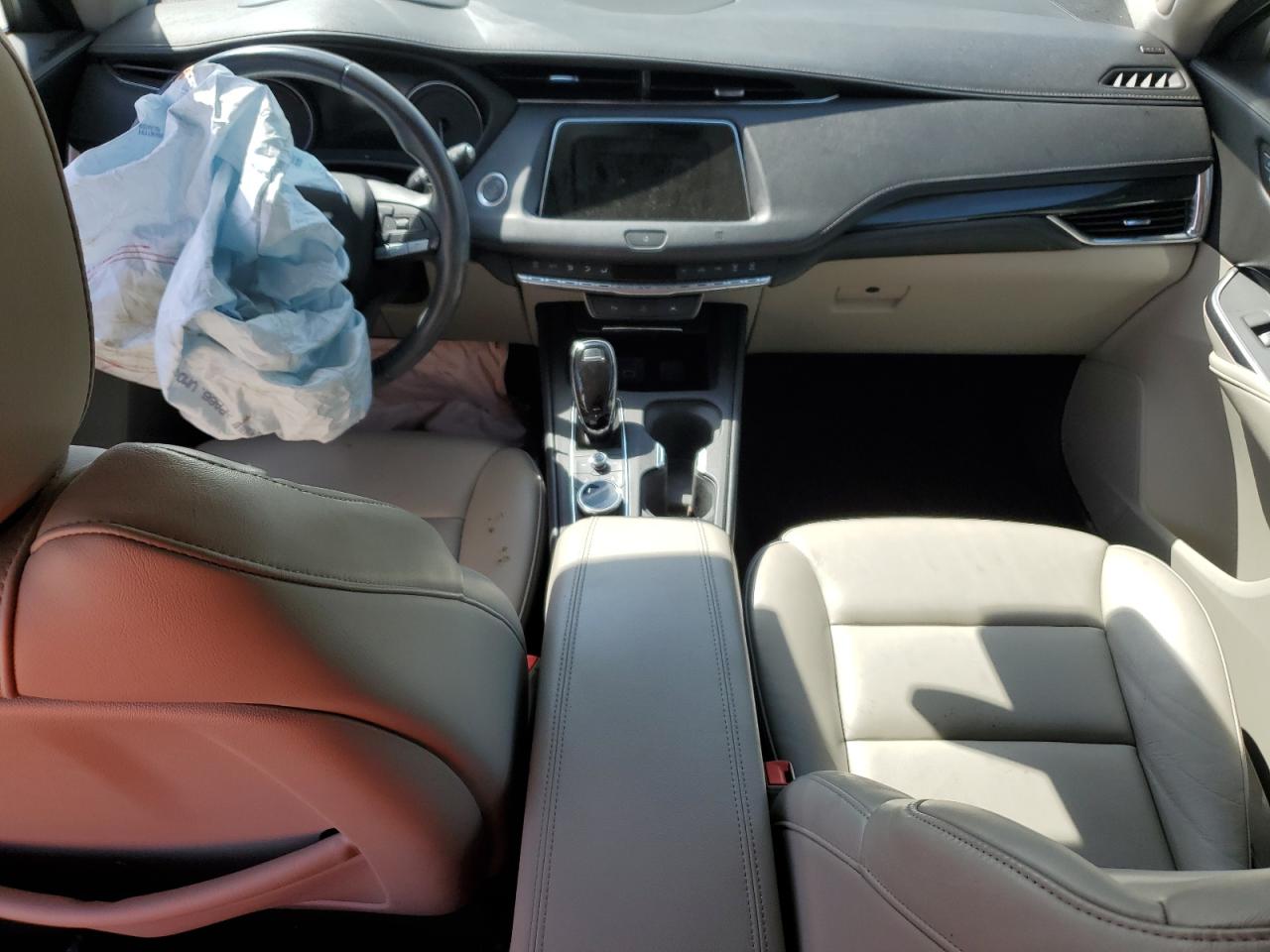 2020 Cadillac Xt4 Premium Luxury VIN: 1GYFZCR47LF078200 Lot: 71783105