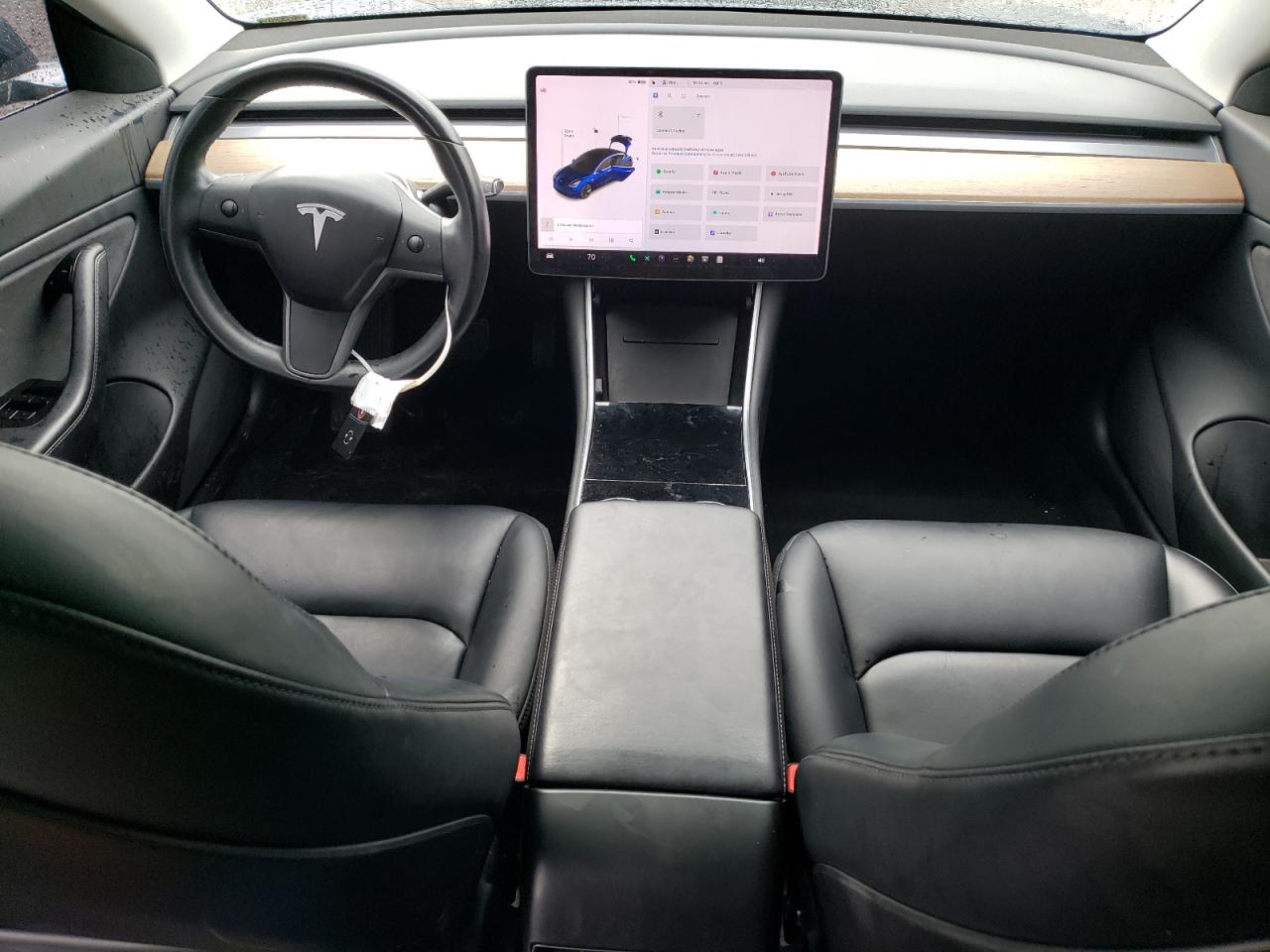 2018 Tesla Model 3 VIN: 5YJ3E1EB2JF105401 Lot: 83785725