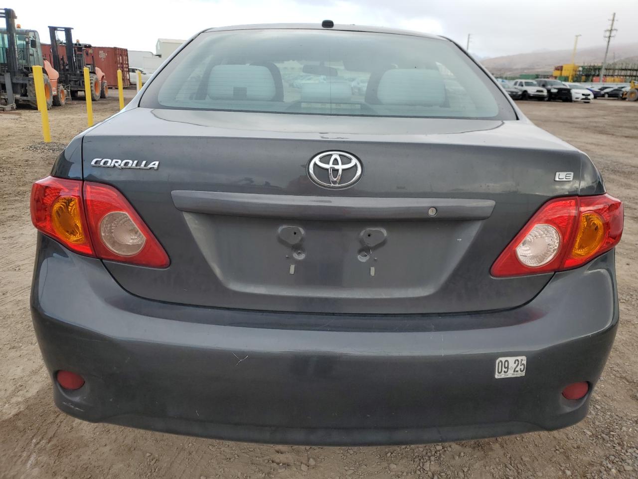 2010 Toyota Corolla Base VIN: 1NXBU4EE8AZ364441 Lot: 81909335