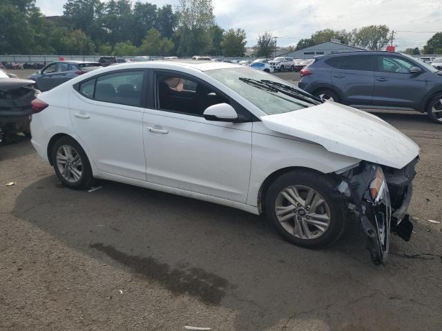 HYUNDAI ELANTRA 2020 Белы