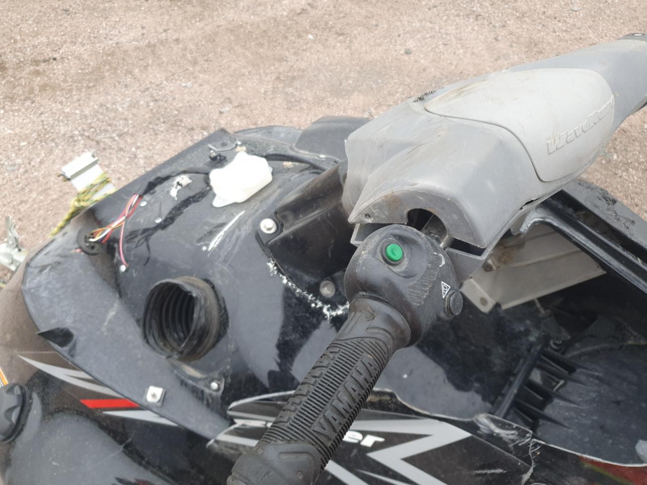 2010 Yamaha Vx Deluxe VIN: YAMA1187C010 Lot: 71674495